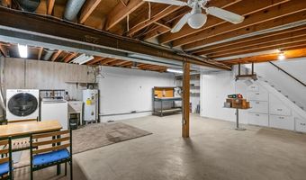 310 4TH St, Reading, PA 19607