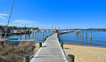 1195 HIGHVIEW Dr, Annapolis, MD 21409