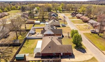 632 Meadowbrook Dr, Alma, AR 72921