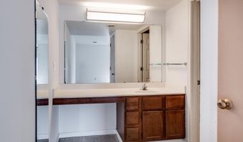 519 D'Onofrio Dr 3, Madison, WI 53719