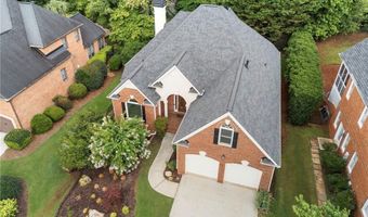 925 York Cv, Alpharetta, GA 30004