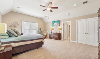 6139 PALOMINO Dr, Allentown, PA 18106