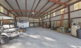 912 22nd Ct, Bell, FL 32619