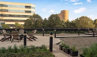 1240 S 2nd St 411, Minneapolis, MN 55415