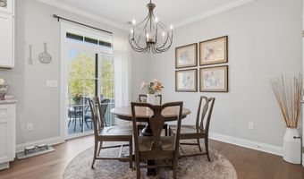 39 Brentwood Cir 39, Danbury, CT 06810