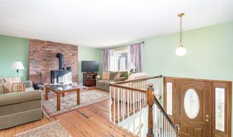 94 Treble Rd, Bristol, CT 06010