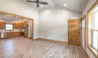 304 N Mulberry St, Adrian, MO 64720
