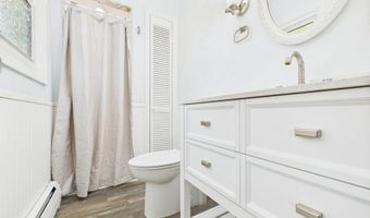 2208 E Cross St, Anderson, IN 46012