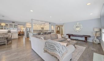 5947 Saint Laurent Dr, Agoura Hills, CA 91301