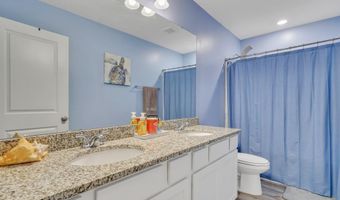 33 Chinquapin St, Beaufort, SC 29906
