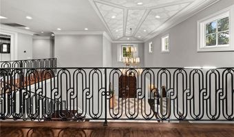 81 Hacienda Dr, Arcadia, CA 91006