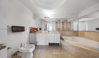 3131 NE 188th St 2-506, Aventura, FL 33180