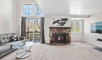 15 Village Way 4, Alloway, NJ 07462