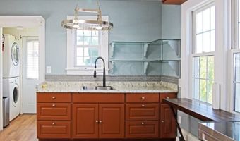 105 Penn Ave, Andover, NJ 07801