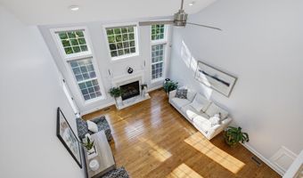 28 Iris Way 28, Berlin, CT 06037