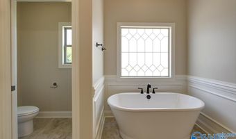 13651 Pipers Sq, Athens, AL 35611