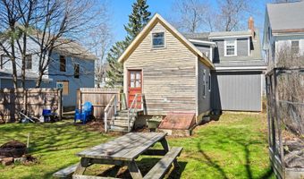 60 6th St, Bangor, ME 04401