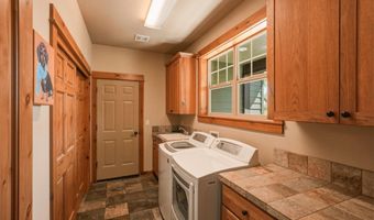 60875 Goldenwood Loop, Bend, OR 97702