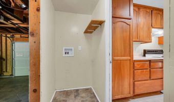 3279 ORIOLE St, Springfield, OR 97477