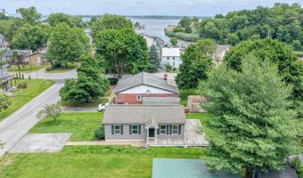 203 HAMILTON St, Delaware City, DE 19706