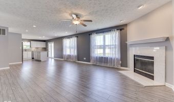2942 Coles Creek Ln, Indianapolis, IN 46217