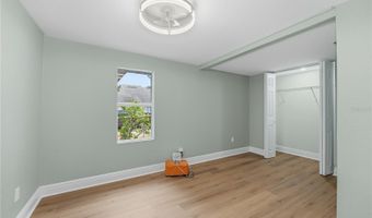 616 LIME St, Auburndale, FL 33823