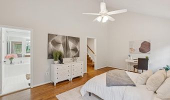 8942 BARROWGATE Ct, Potomac, MD 20854
