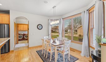 3020 E FALLCREEK Ln, Appleton, WI 54913