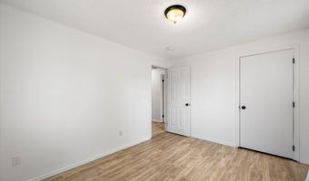 705 8th St, Benton City, WA 99320