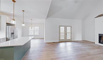 108 Sprucewood Ct, Archdale, NC 27263