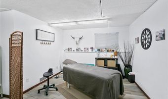 7630 145th St W, Apple Valley, MN 55124