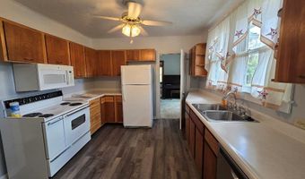 113 Fox Ave, Ansted, WV 25812