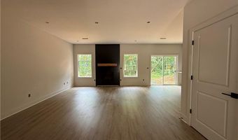 32 Dumfries Dr, Bella Vista, AR 72715
