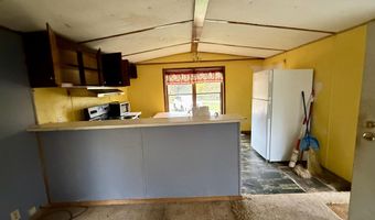 112 Liesegang Rd, Beattyville, KY 41311