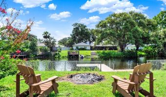 160 LAKE DESTINY Trl, Altamonte Springs, FL 32714