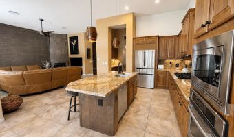 40319 N HAWK RIDGE Trl, Anthem, AZ 85086