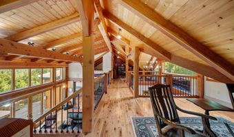 119 Moat View Dr, Albany, NH 03813