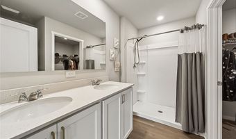 1315 NE 55th St, Ankeny, IA 50021