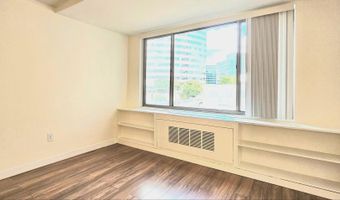 1121 ARLINGTON Blvd 525, Arlington, VA 22209