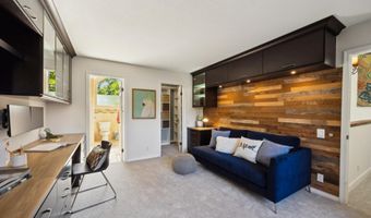 817 Harbor Rd, Alameda, CA 94502
