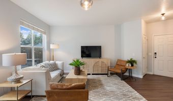 18186 SW STRATHMOOR St, Beaverton, OR 97007