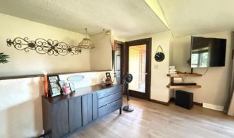 244 W Christenson Ave, Appleton, MN 56208