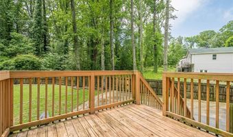 1137 Poplar Log Pl, Austell, GA 30168