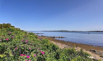 56 King Philip Rd, Narragansett, RI 02882