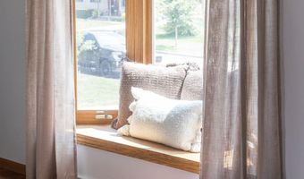 530 E MITCHELL Ave, Appleton, WI 54915