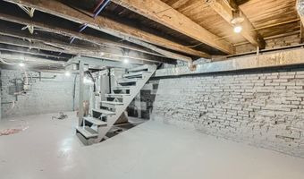 1324 W PRATT St, Baltimore, MD 21223