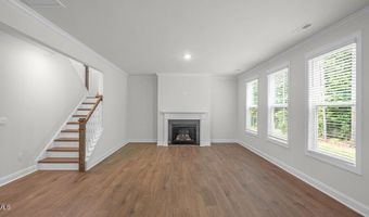 5013 Dezola St, Apex, NC 27539