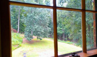 292 Briarwood Dr, Amherst, VA 24521