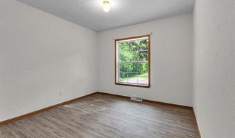 72021 Romeo Plank Rd, Armada, MI 48005