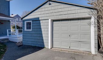 31 High Street 2, Beverly, MA 01915